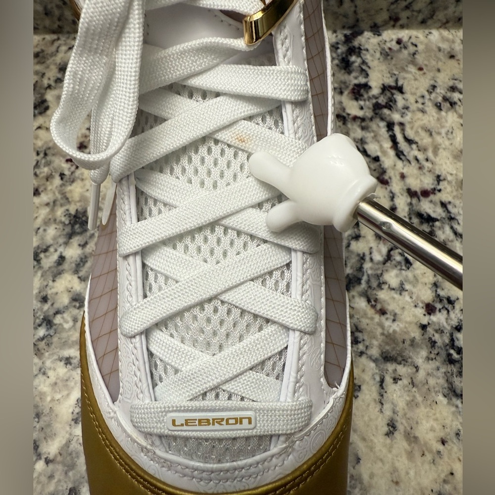 Nike LeBron 7 “China Moon” 2020 CU5646-100 Size 9 - Picture 12 of 12
